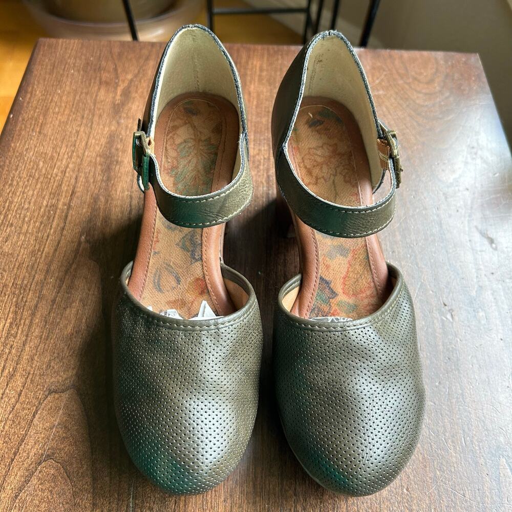 BOC Gia Woodgrain Platform Mary Jane Pump green women’s size 8 - Picture 4 of 7